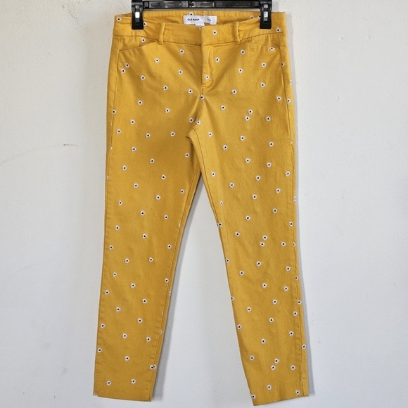 OLD NAVY EMBROIDERED PIXIE ANKLE YELLOW PANTS WOMEN'S SIZE 4 - Picture 1 of 9